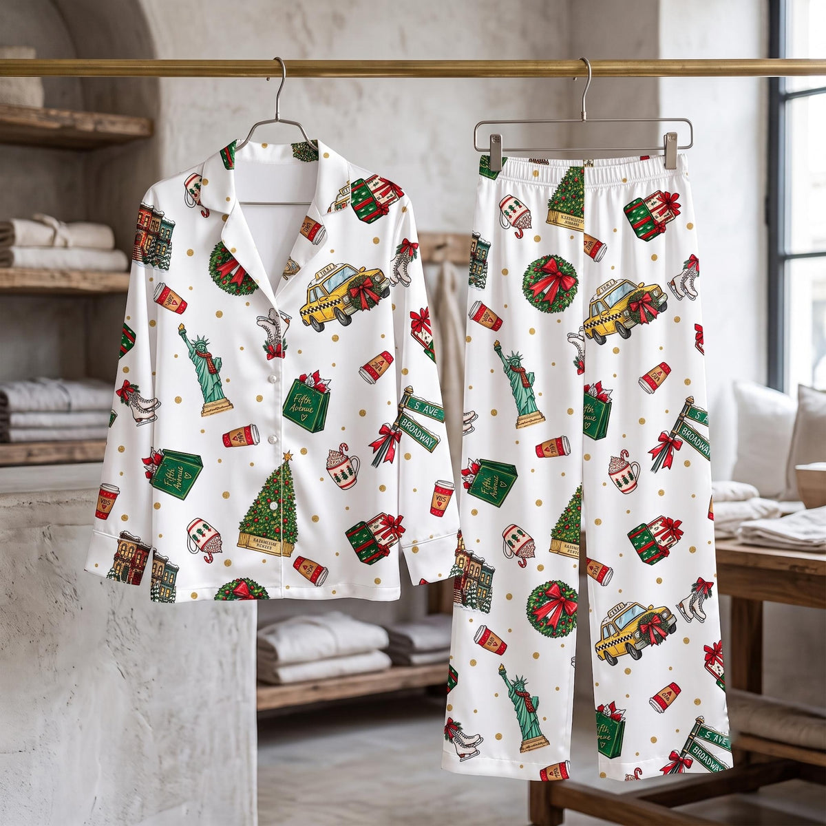 Girls Christmas In New York Pajama Set, Vintage NYC Holiday Sleepwear, Long Sleeve Button Down PJs, Festive Winter Loungewear, Gifts For Her