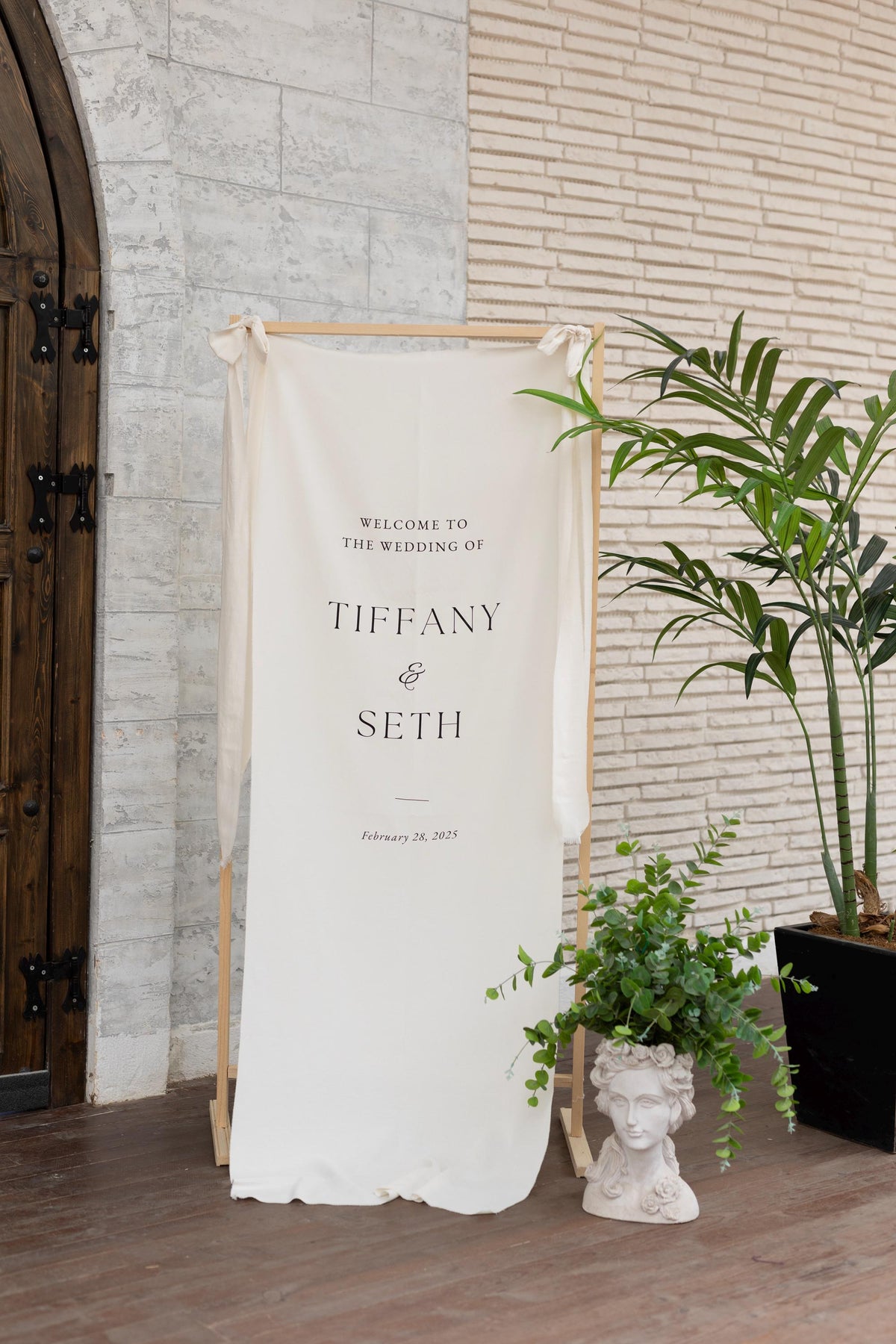 Modern Wedding Welcome Sign, Fabric Sign, Wedding Fabric Welcome Sign, Custom Linen Wedding Sign, Boho Wedding, Wedding Welcome Sign