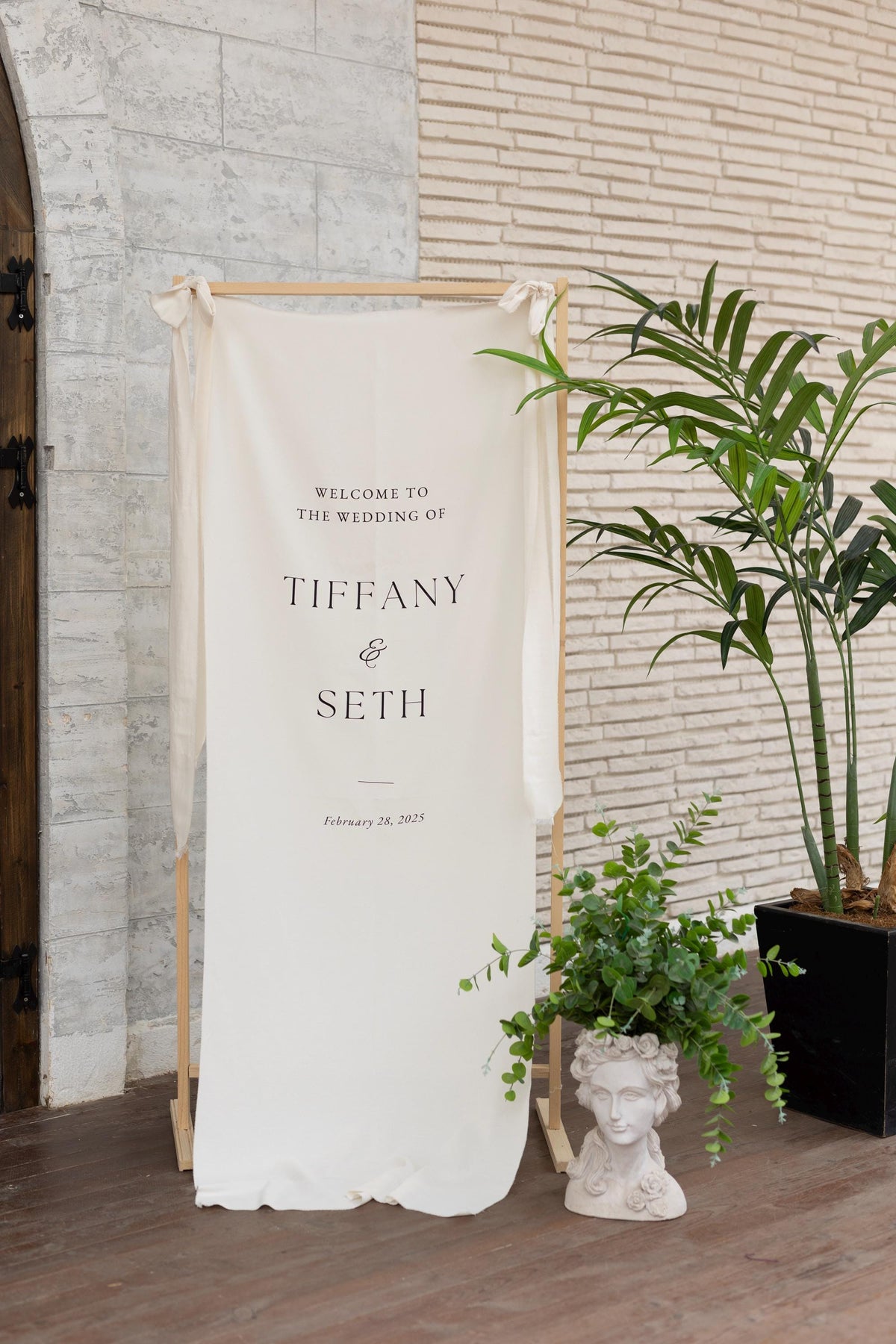 Modern Wedding Welcome Sign, Fabric Sign, Wedding Fabric Welcome Sign, Custom Linen Wedding Sign, Boho Wedding, Wedding Welcome Sign