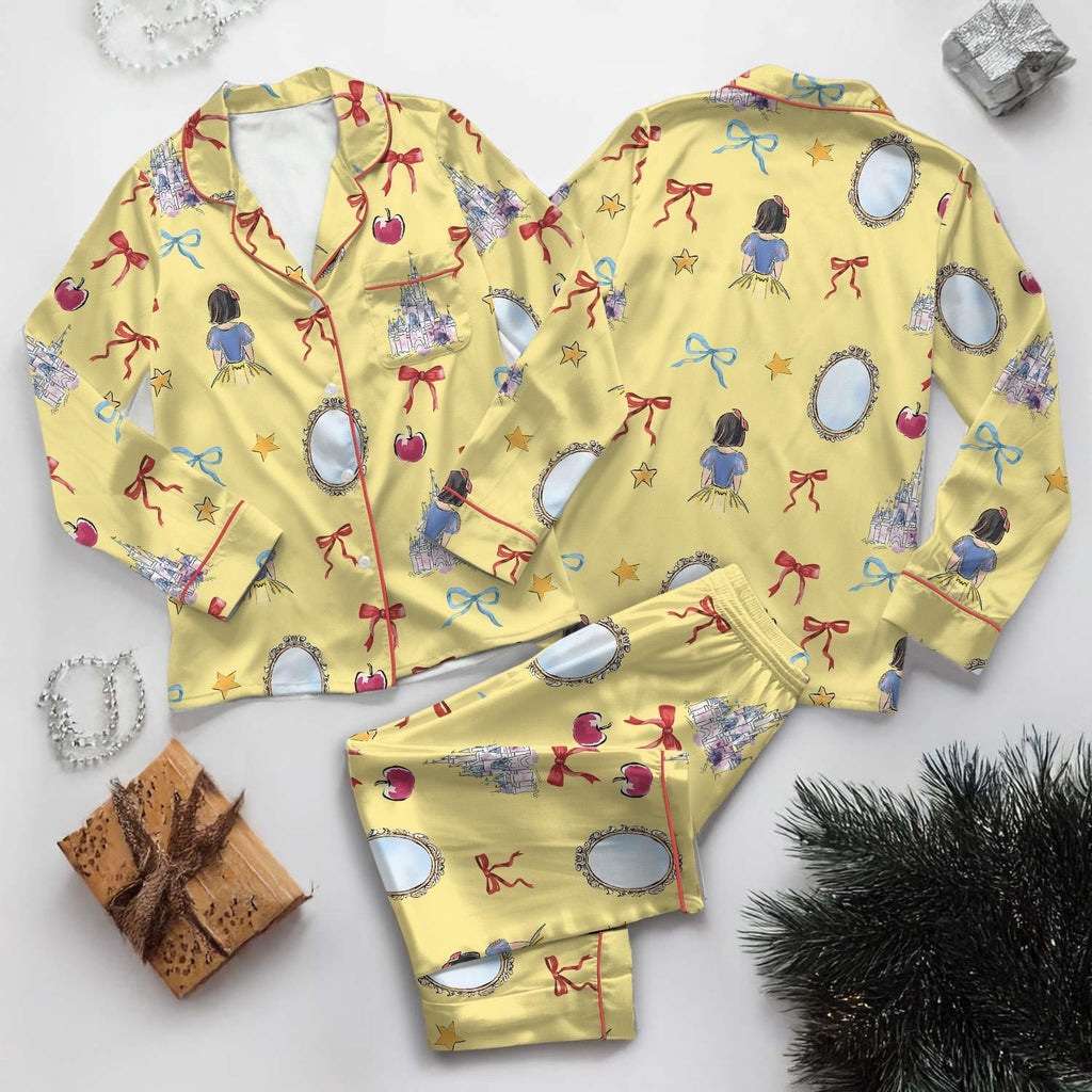 Coquette Bow Snow White Princess Satin Pajamas Set, Disney Snow White Pjs, Cute fairy tale pajamas, Disney Princess Pajamas