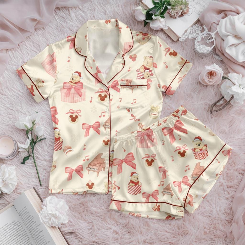 Winnie the Pooh Christmas Satin Pajamas Set, Cute Coquette Pooh Bear Pajamas Set, Disney Matching Family Pajamas, Disney Christmas pjs