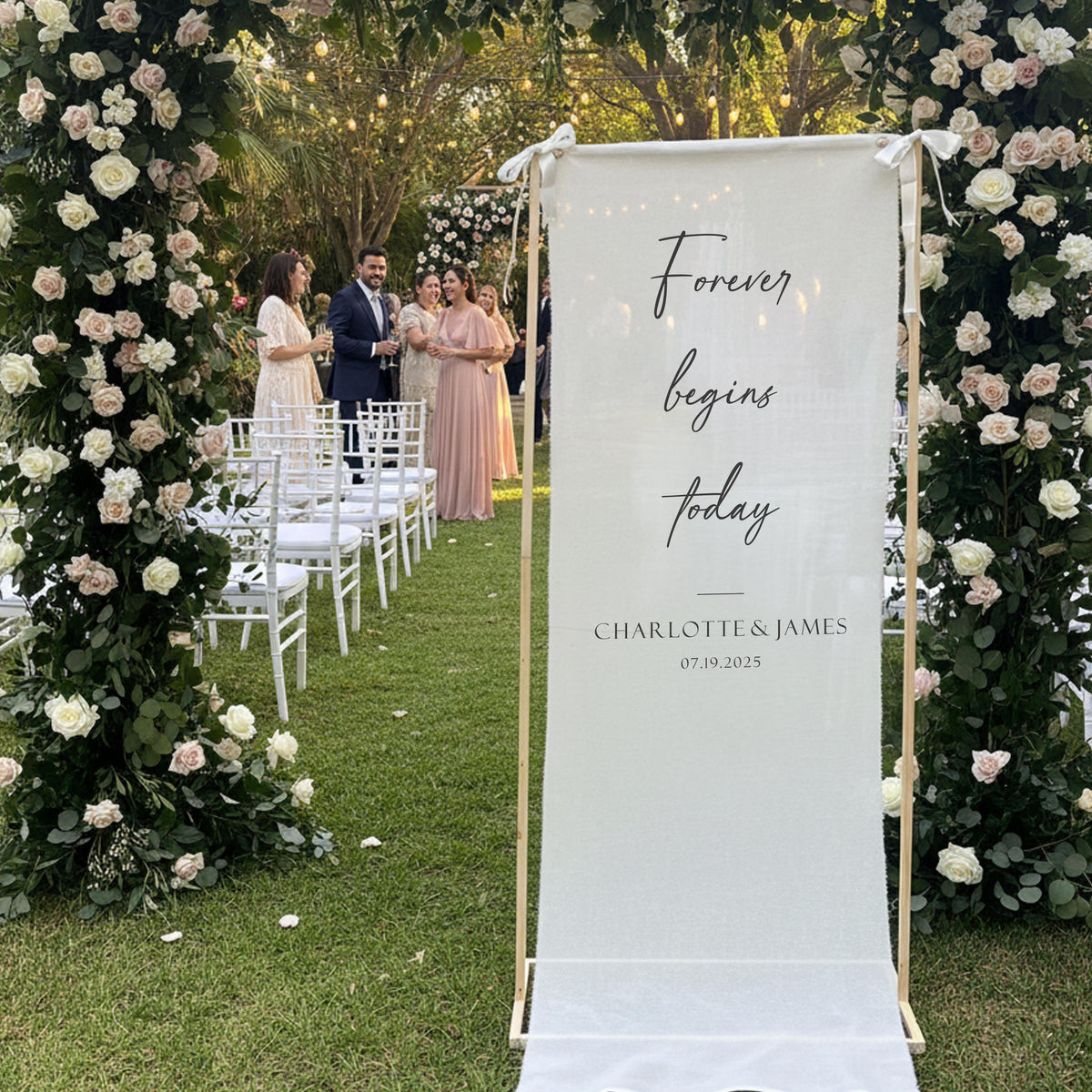 Custom Linen Wedding Welcome Sign – Rustic Fabric Banner