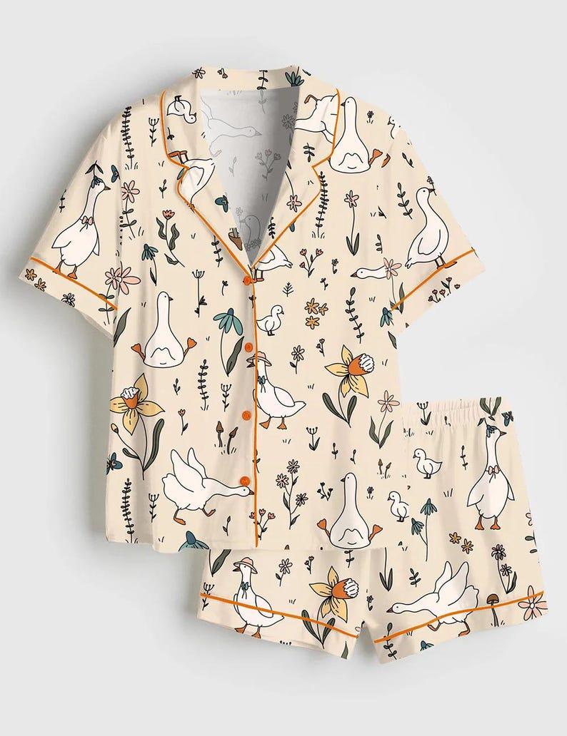 Women's Goose Floral Pajama Set, Imitation Silk Sleepwear, Nature Animal Lounge Set