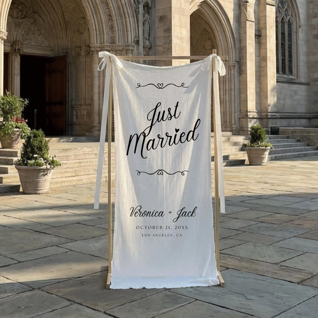 Just Married Wedding Welcome Sign, Rustic Vertical Linen Banner for Garden Reception, Newlywed Celebration Decor for Anniversary, Engagement
