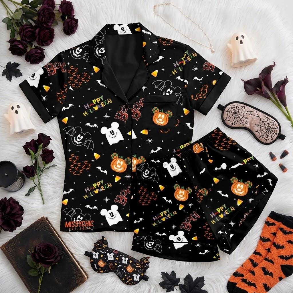 Celebrate A Spooky Night With Disney Mickey Mouse, Halloween Character Pajamas, Pumpkin Season Nightwear, Festive Bedtime Outfit